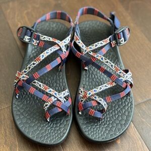 NEW Chacos ZX2